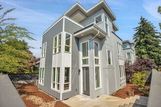Building Photo - Urban Modern 5 Bedrooms, 3 1/2 Bathrooms, ...