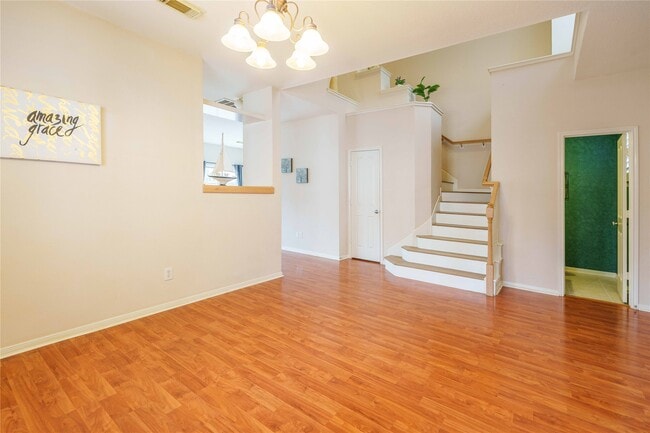 Building Photo - 2 Mystic Glade Ct