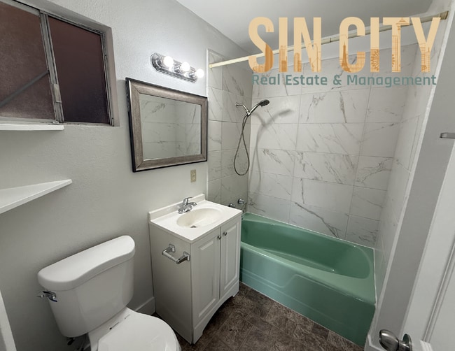 Building Photo - "Chic 1-Bed Oasis with Granite Elegance in Vibrant Las Vegas!"