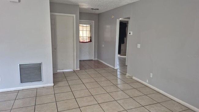 Building Photo - 8227 Clermont St