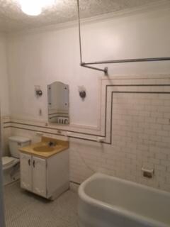 Building Photo - 1258 Eckert Ave