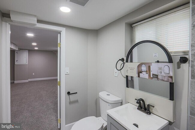 Building Photo - 5809 Eurith Ave