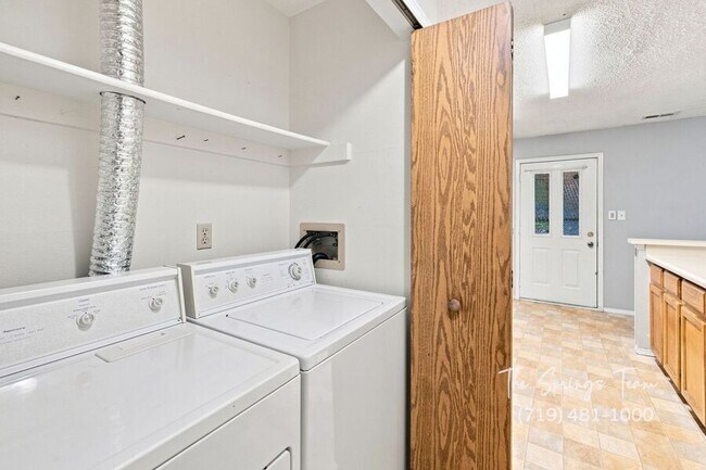 Building Photo - 4349 Hunting Meadows Cir