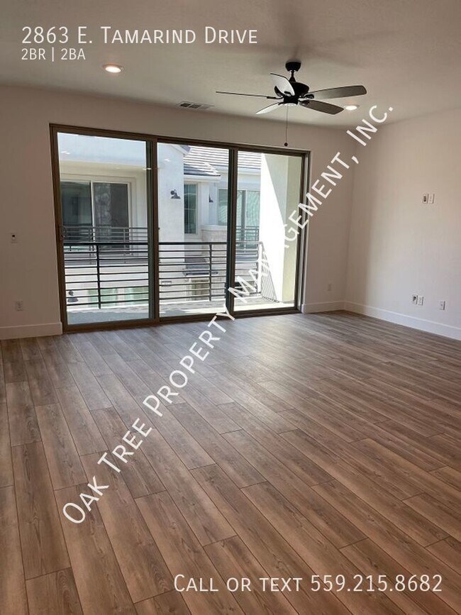 Building Photo - 2863 E Tamarind Dr