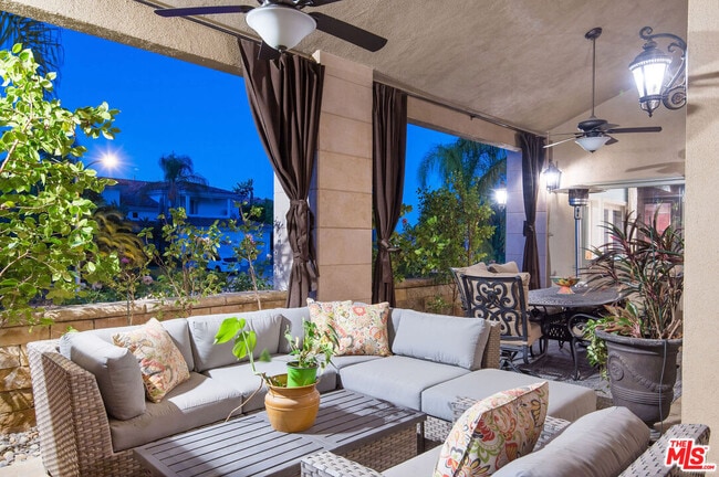 Building Photo - 24908 Bella Vista Dr