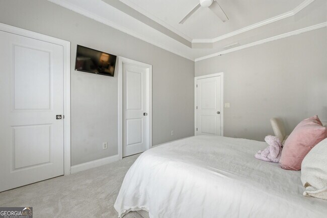 Building Photo - 5451 Autumn Flame Dr NE