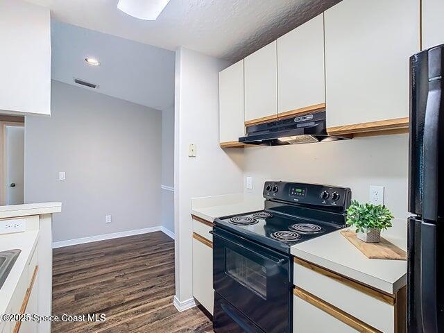 Building Photo - 7667 N Wickham Rd