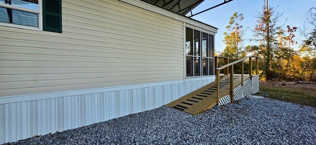 Building Photo - 125 N Patrick St