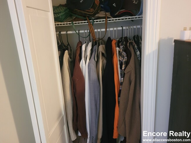 Building Photo - 69 Chiswick Rd