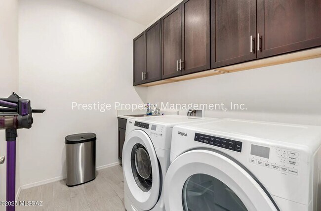 Building Photo - Welcome to Your Modern Home, Located The Lovely In Rancho Del Lago!