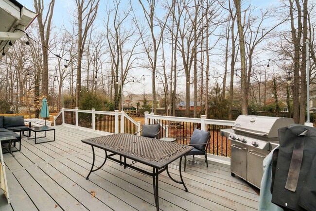 Building Photo - 8722 Falkstone Ln