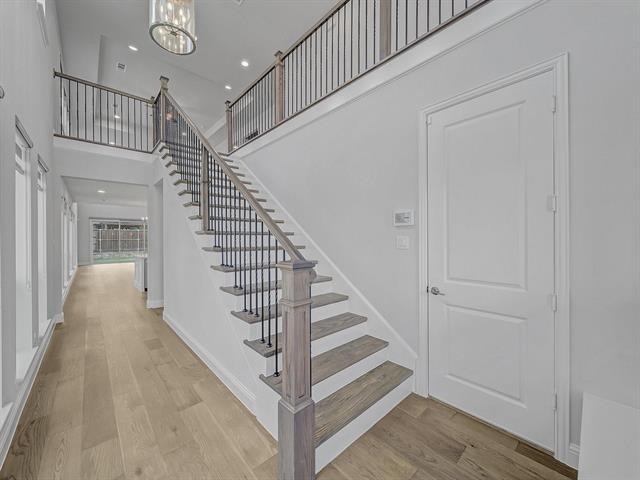 Building Photo - 861 Lady Tessala Ave