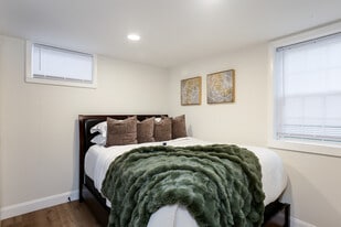 Building Photo - 2280 Grand Central Ave