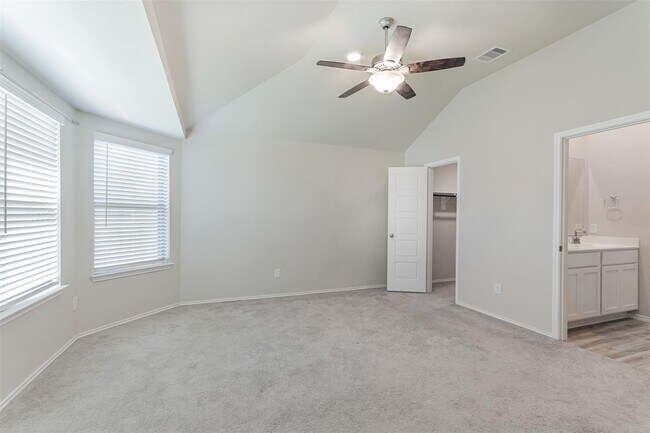 Building Photo - 445 Camas Creek Ln