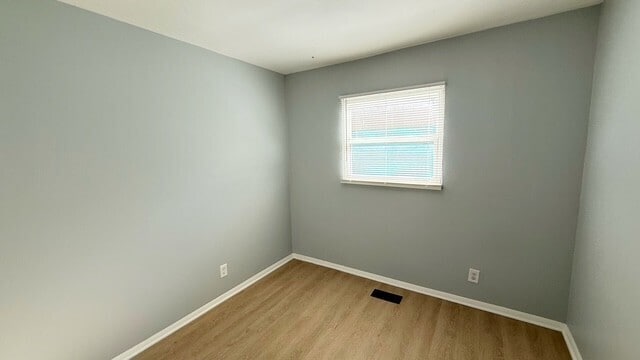 Building Photo - 3902 N Mitthoefer Rd