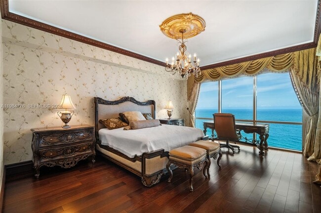 Building Photo - 16047 Collins Ave