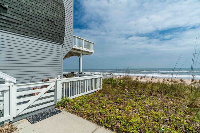 Building Photo - 2619 Ponte Vedra Blvd