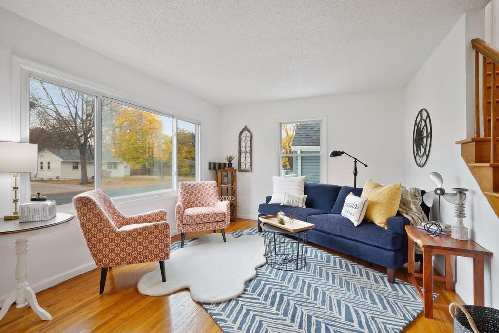 Building Photo - 5060 Hughes Ave NE