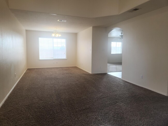 Building Photo - 4808 Stafford Pl NW