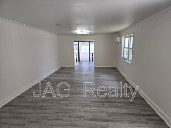 Building Photo - 3320 Griffin Cemetery Rd