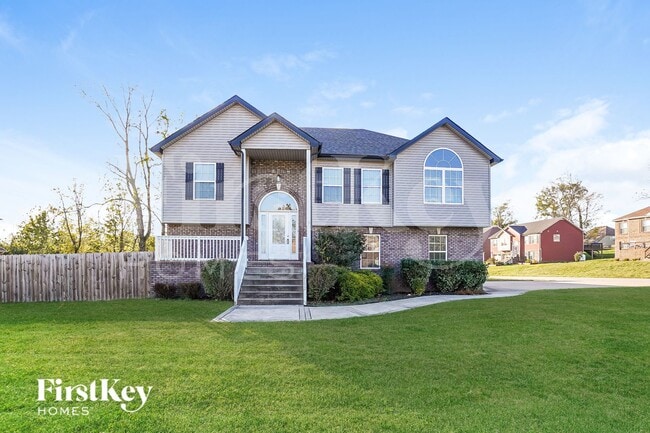 Building Photo - 2592 Hattington Dr