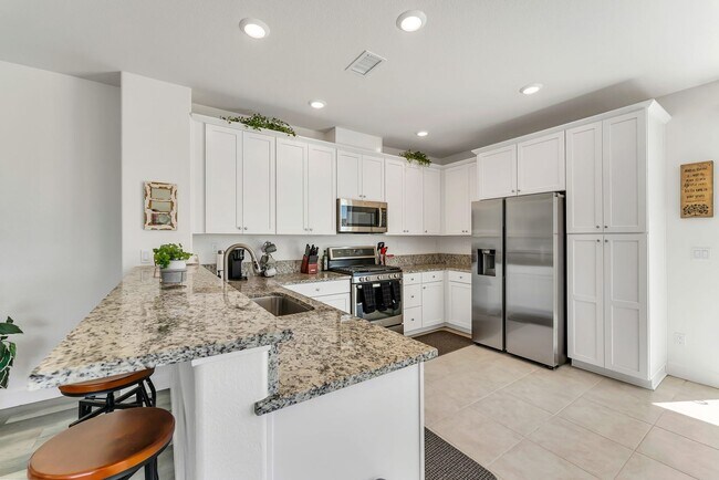 Building Photo - 6934 Wild River Way