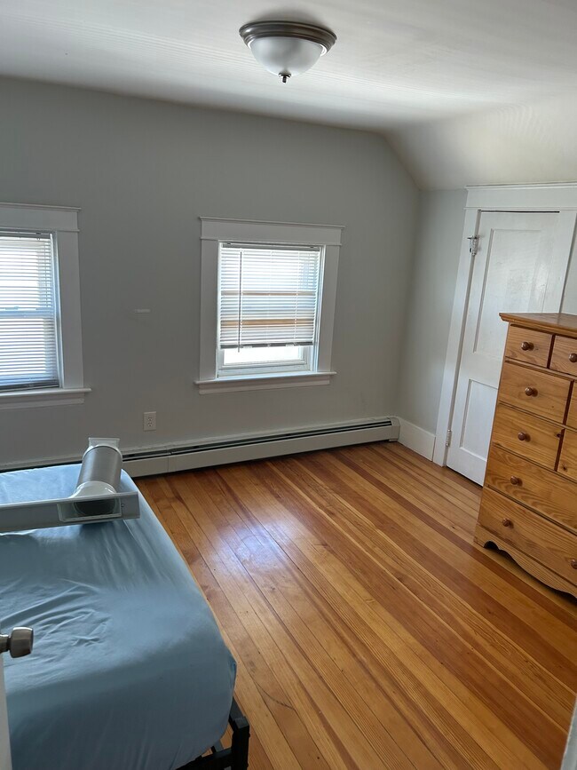 Building Photo - 316/318 Eaton St
