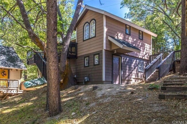 Building Photo - 590 Oak Knoll Cir
