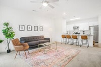 Building Photo - 8325 Coventry Ct