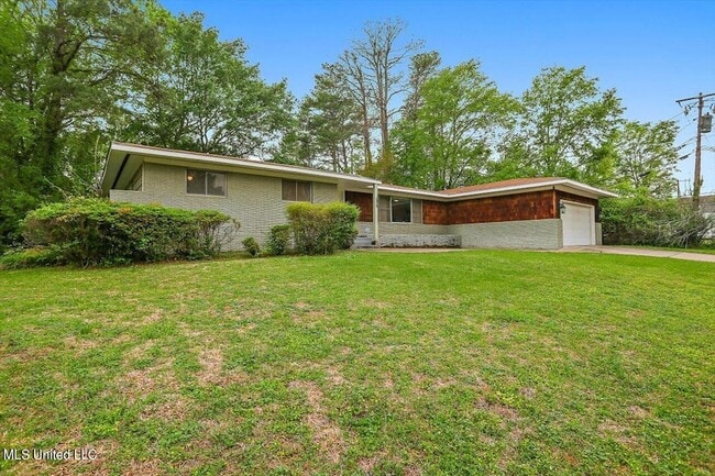 Building Photo - 1315 Kimwood Dr