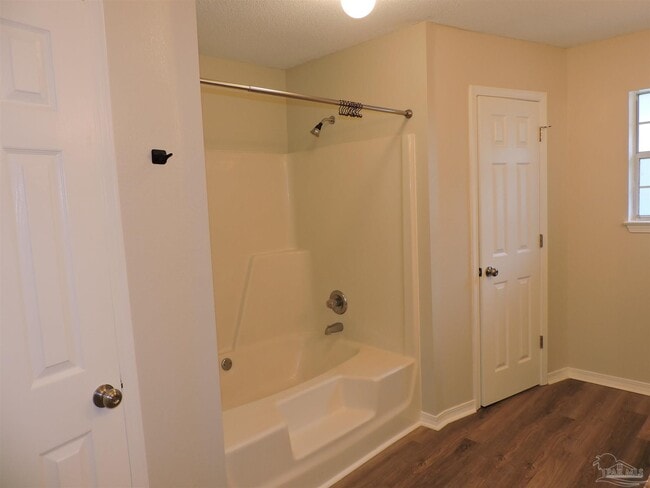 Building Photo - 278 S 61st Ave