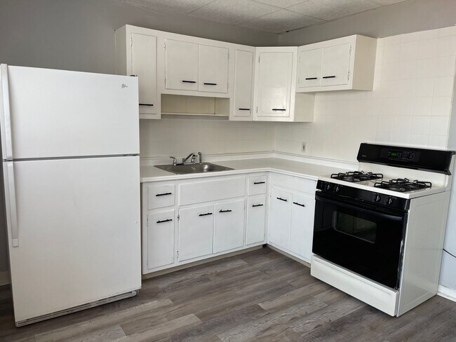 Building Photo - 1606 MacDade Boulevard