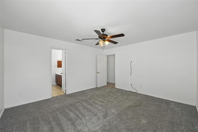 Building Photo - 9846 Cedarcrest Dr