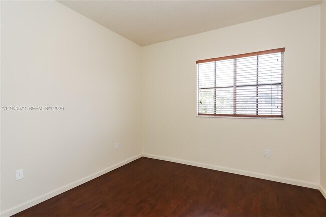 Building Photo - 15464 SW 18th Ln