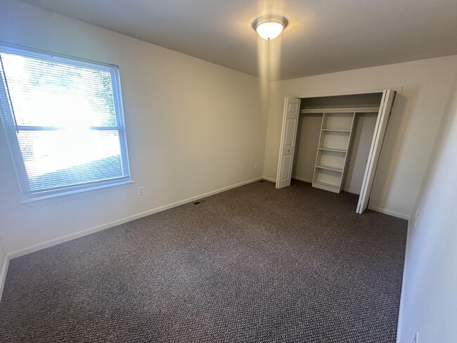 Building Photo - 3161 Kassab Ln