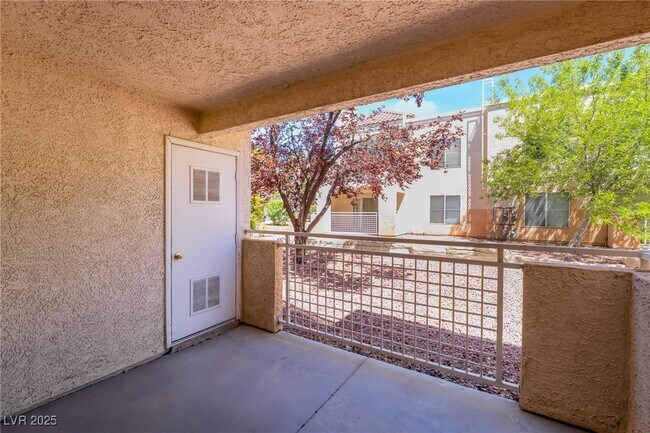 Building Photo - 5000 Red Rock St