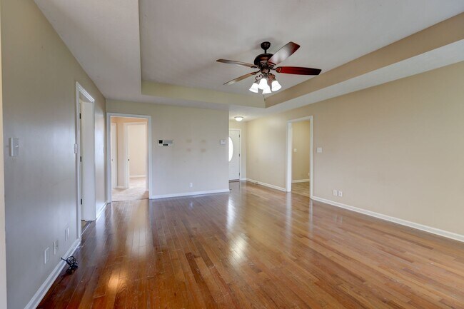 Building Photo - 2924 Brewster Drive