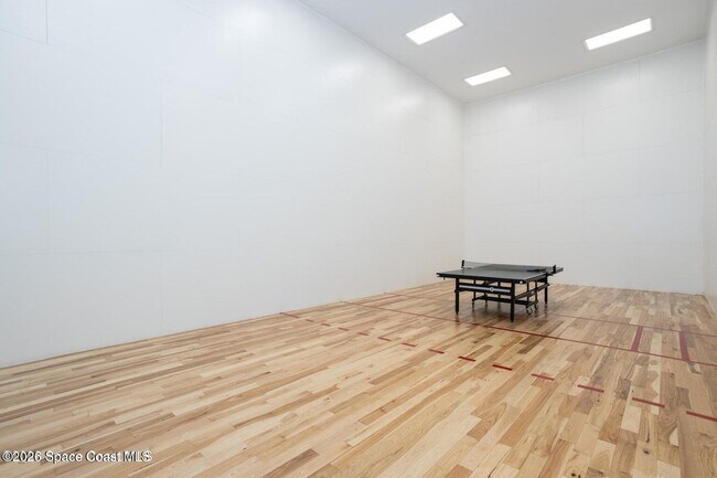 Building Photo - 9017 Manchester Ln