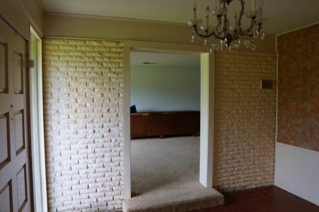 Building Photo - 14379 Duckworth Rd