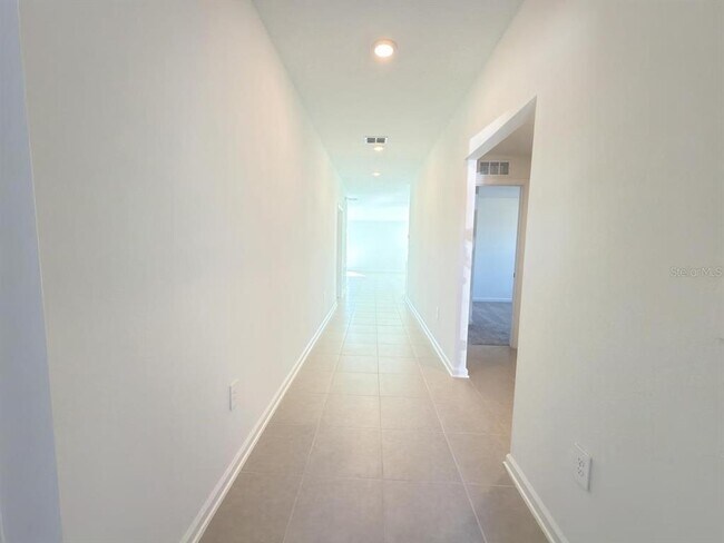 Building Photo - 3212 Alpine Wy