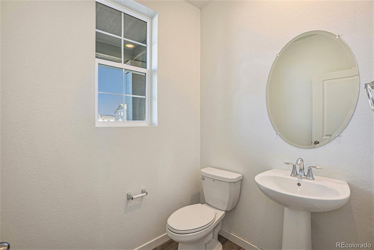 Building Photo - 650 Rob Roy Ct