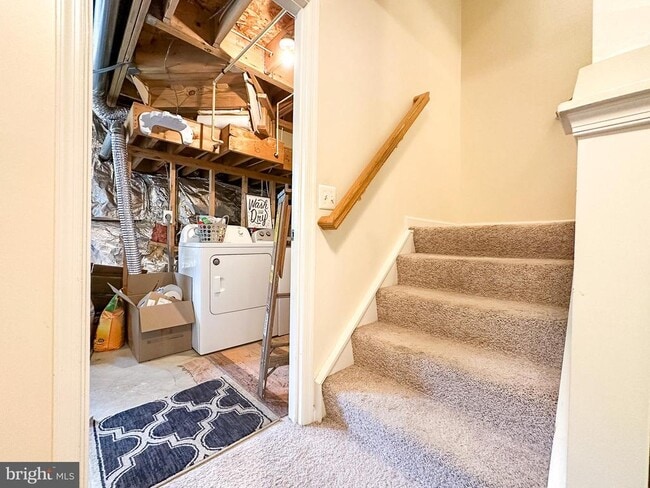 Building Photo - 14358 Haysickle Ct