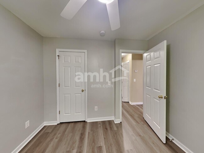 Building Photo - 1835 Oreilly Cir