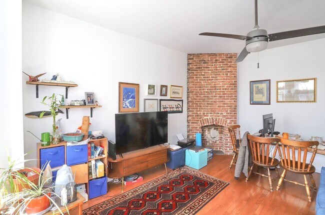 Building Photo - 169 Ogden Ave.