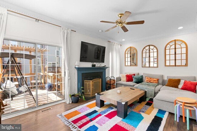 Building Photo - 6515 River Tweed Ln