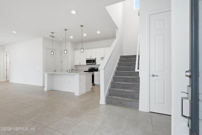 Building Photo - 357 Rum Runner Wy