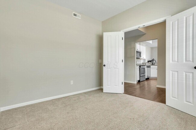 Building Photo - 505 Wintergreen Wy