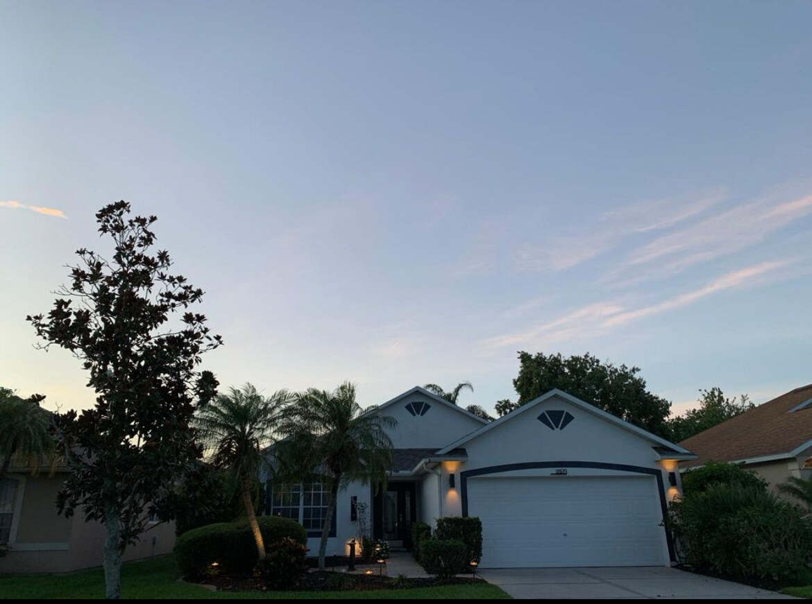 Building Photo - 2571 Ventura Cir