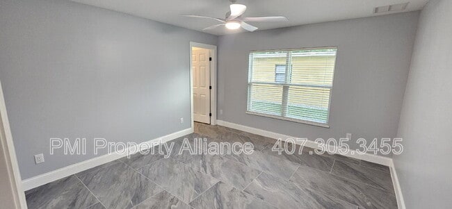 Building Photo - 1120 Lincoln Terrace