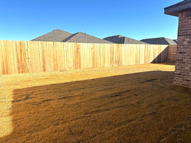 Building Photo - 2912 Corpus Ave